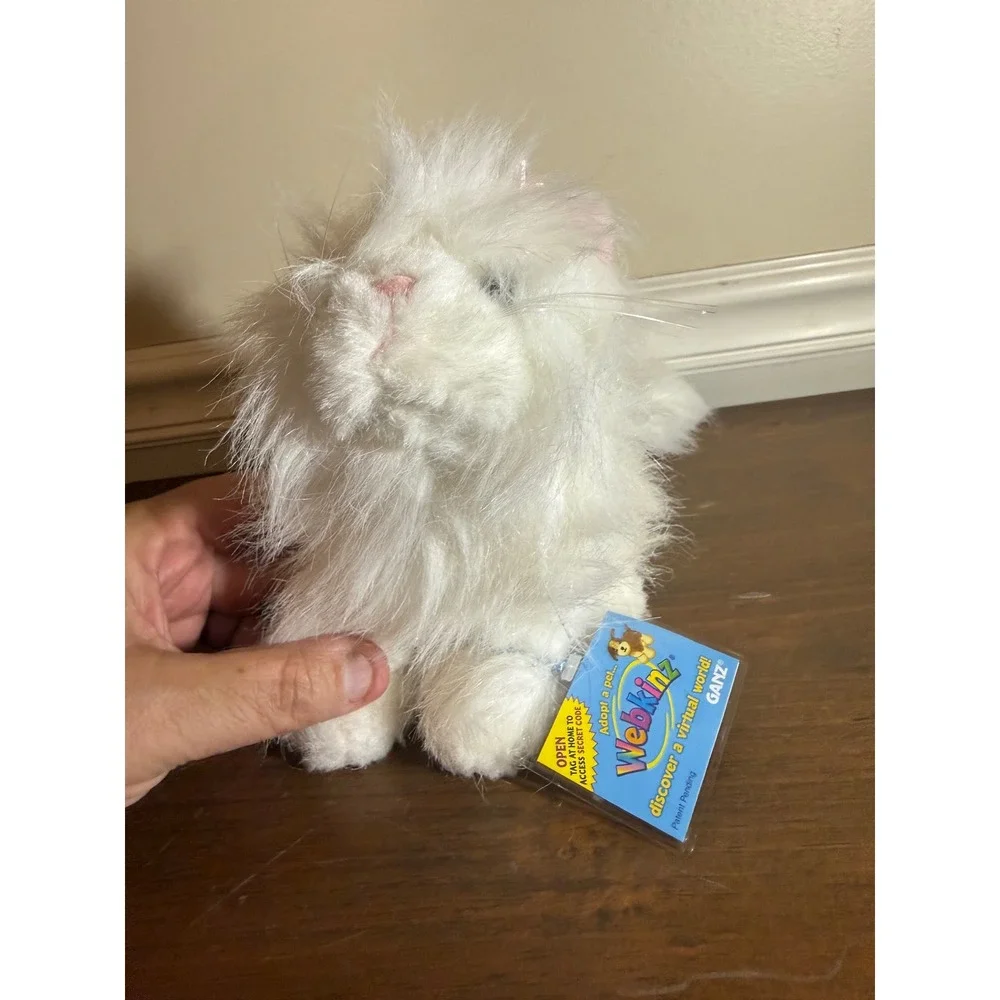Webkinz Persian Cat Plush White Fluffy Stuffed Animal HM110 Unused Code Ganz